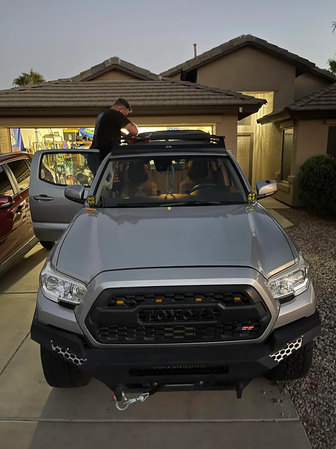Toyota Tacoma (2005-2023) Roof Rack Platform Double Cab — Steel Frame + Aluminum Crossbars